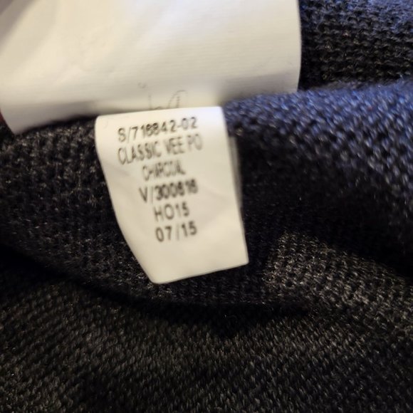 Old Navy Gray V Neck Pullover Sweater, Size Medium, NWT - Picture 9 of 9